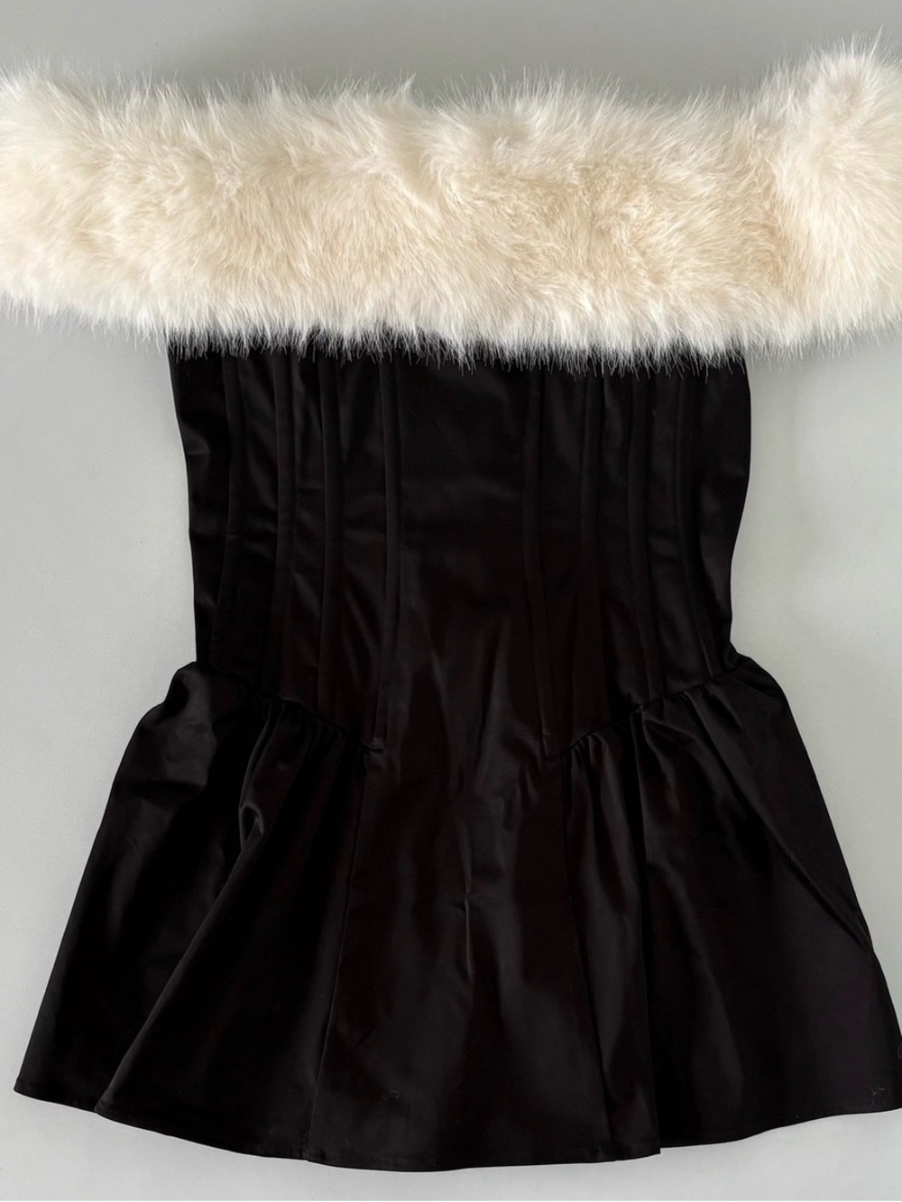 Dolls Kill Sugar Thrillz Black White Fur Off-The-Shoulders Corset Dress Size S🤍🖤